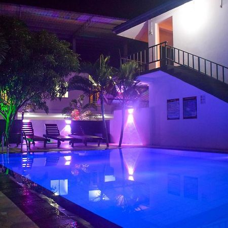Lion Resort Polonnaruwa Exteriör bild