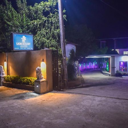 Lion Resort Polonnaruwa Exteriör bild